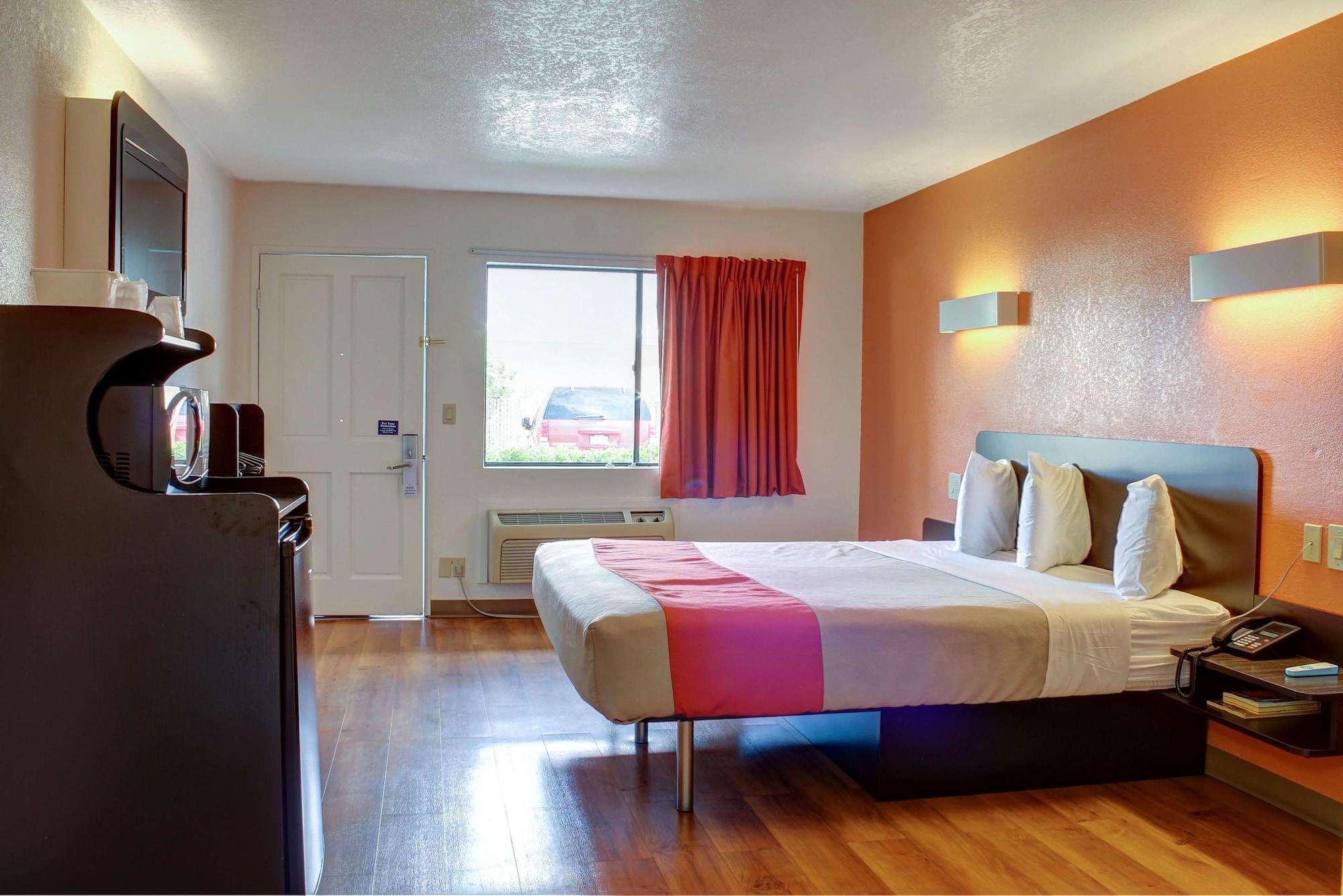 Motel 6-Bishop, Ca Екстериор снимка