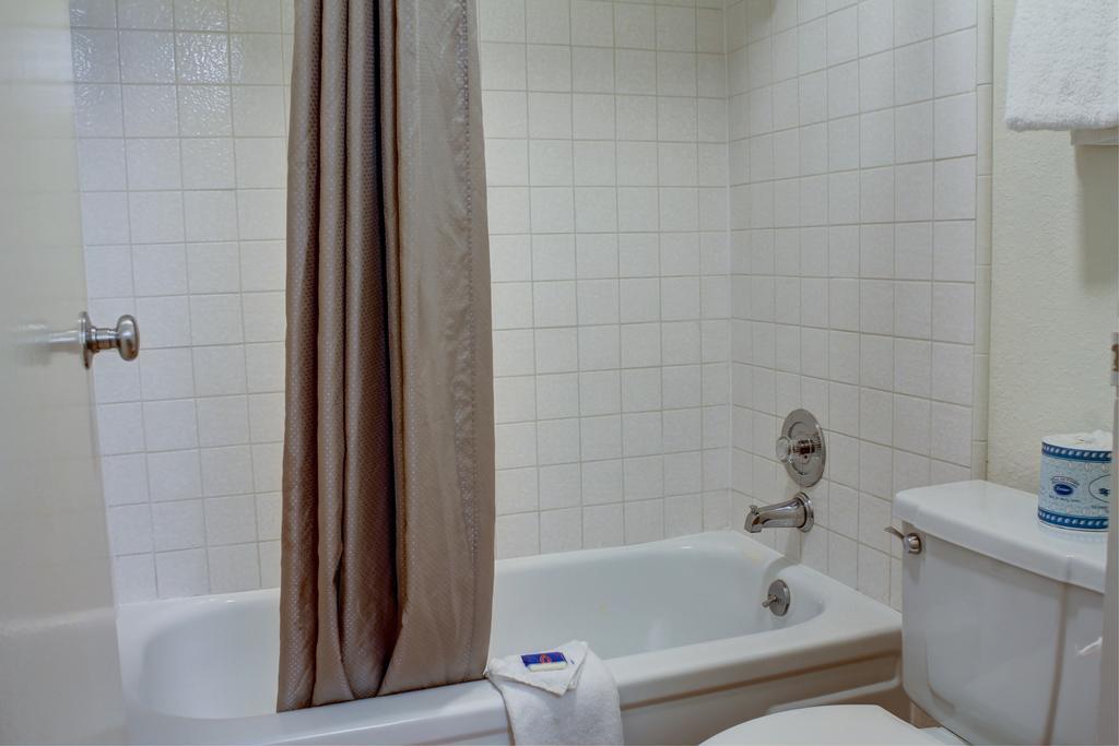 Motel 6-Bishop, Ca Екстериор снимка