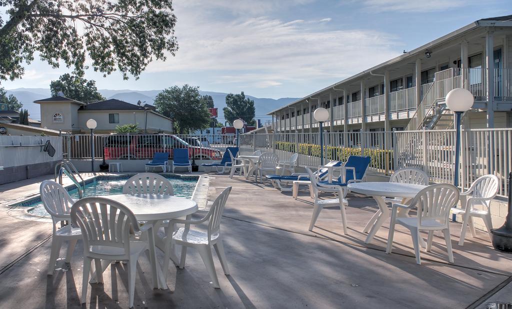 Motel 6-Bishop, Ca Екстериор снимка