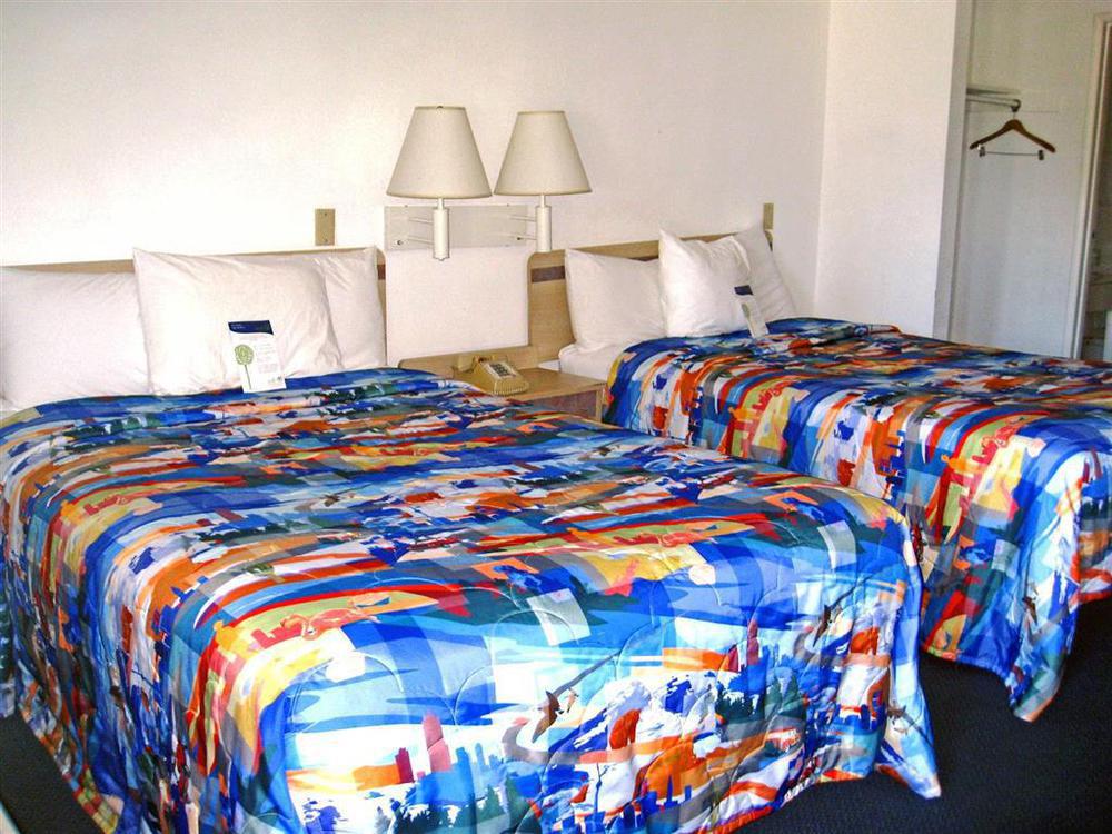 Motel 6-Bishop, Ca Стая снимка